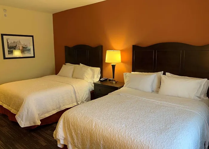 Hampton Inn Poplar Bluff