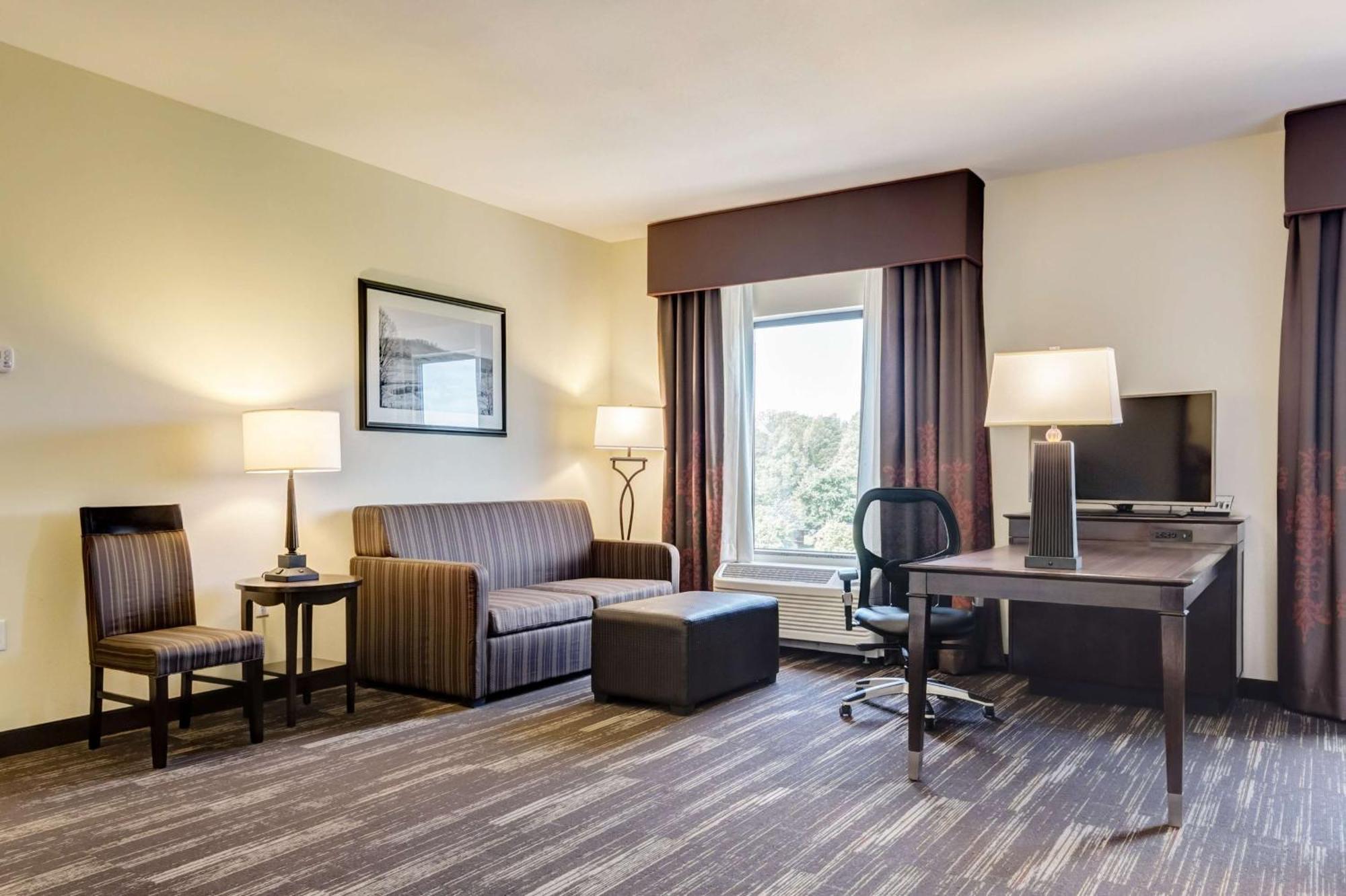 Hotel Hampton
