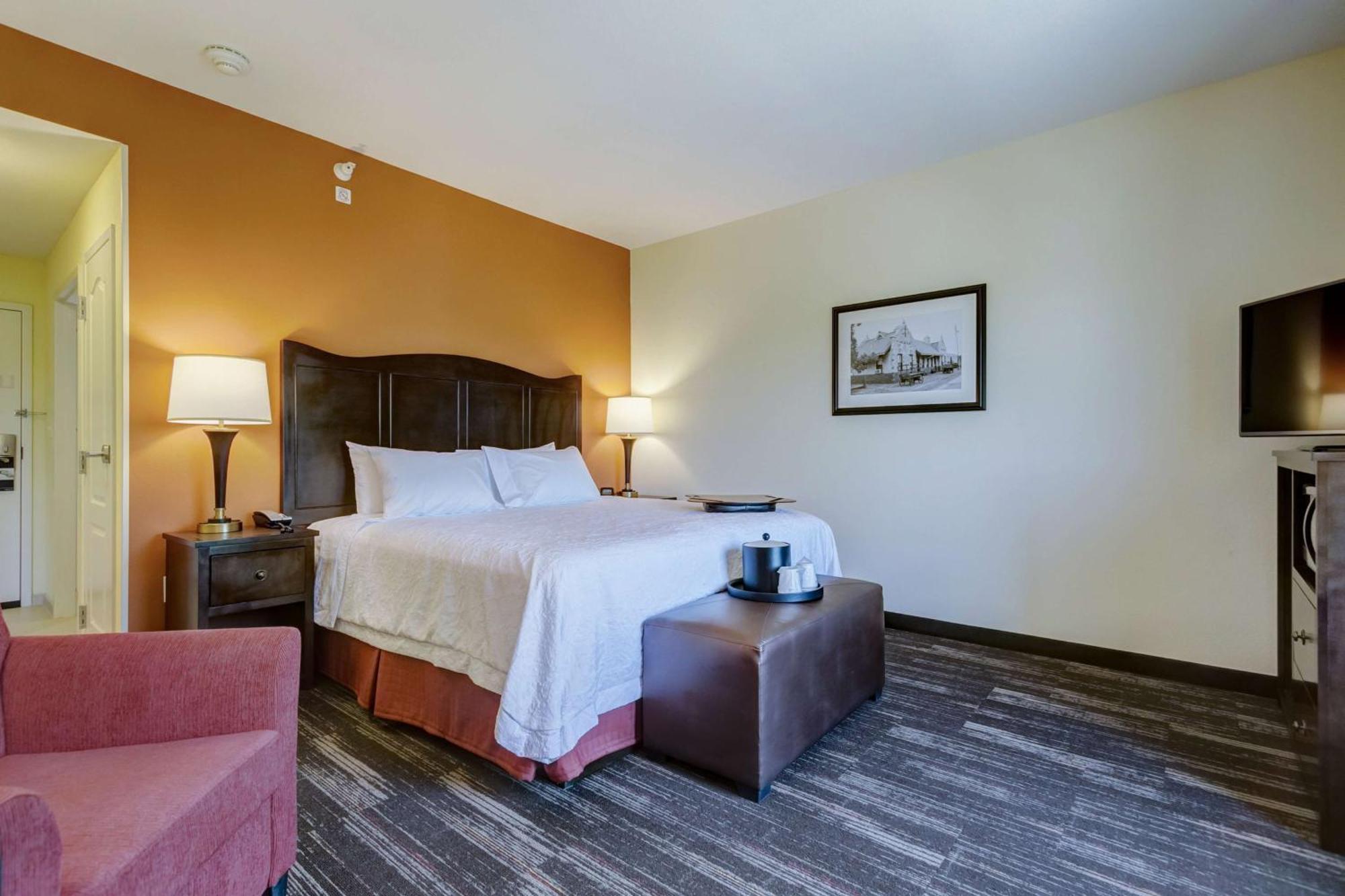 Hampton Hotel