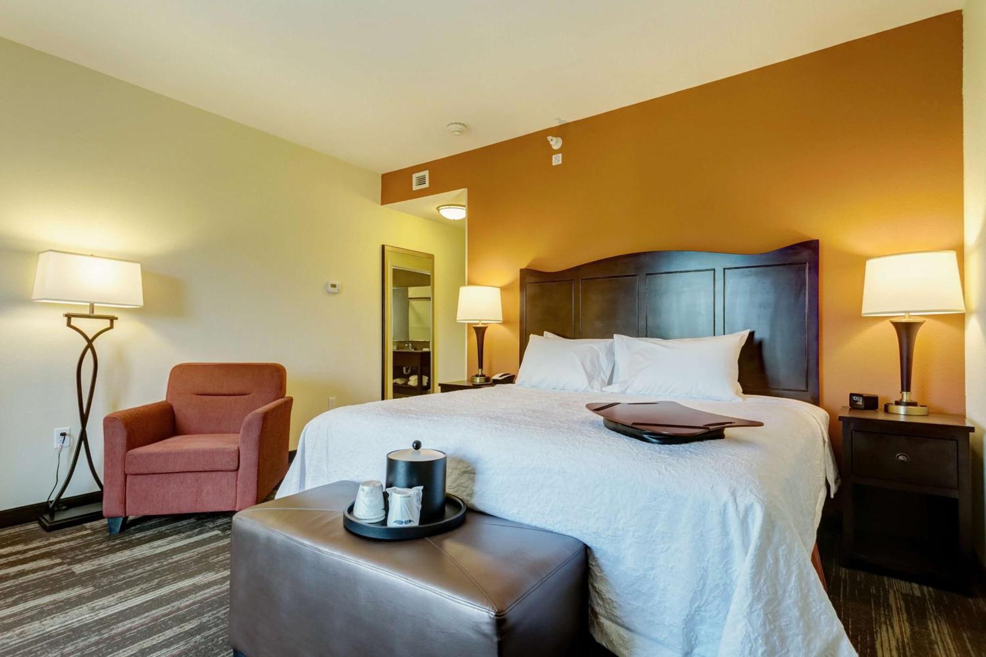 Hotel Hampton