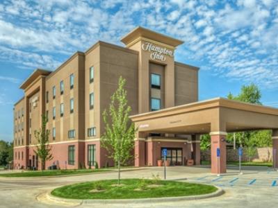 Hotel Hampton Poplar Bluff